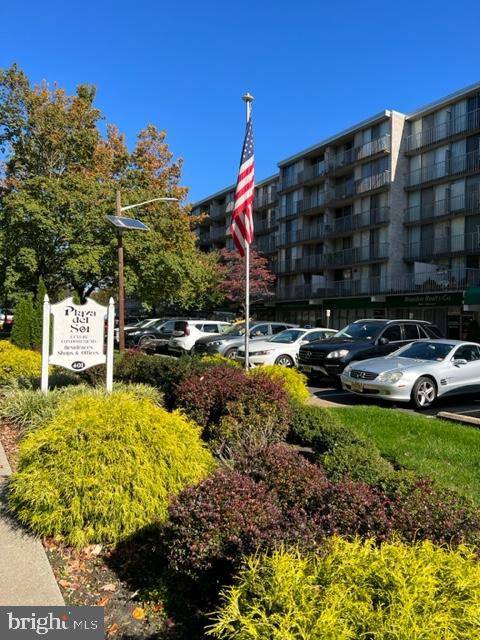 325 PLAYA DEL SOL 401 COOPER LANDING RD #325, Cherry Hill, NJ 08002