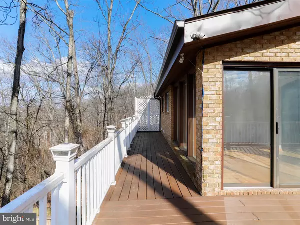 Berkeley Springs, WV 25411,135 CARRIAGE CT