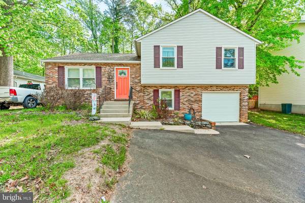 12004 DOUBLE TREE LN, Lusby, MD 20657