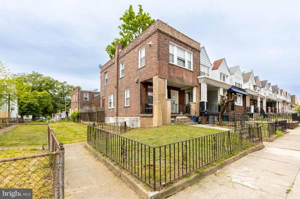 2528 S 61ST ST, Philadelphia, PA 19142