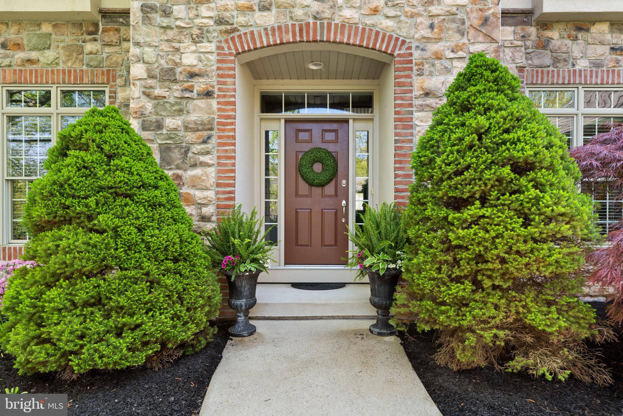 Enola, PA 17025,6225 RUN CROSS LN