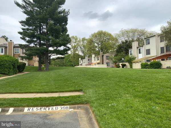 Montgomery Village, MD 20886,3 GRAZING CT