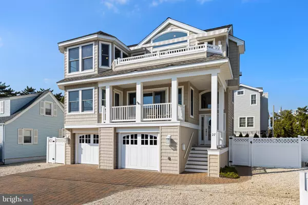 Long Beach Township, NJ 08008,27 E 46TH