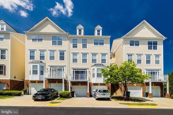 2514 PASCAL PL #205, Herndon, VA 20171