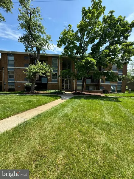 3807 SAINT BARNABAS RD #101, Suitland, MD 20746