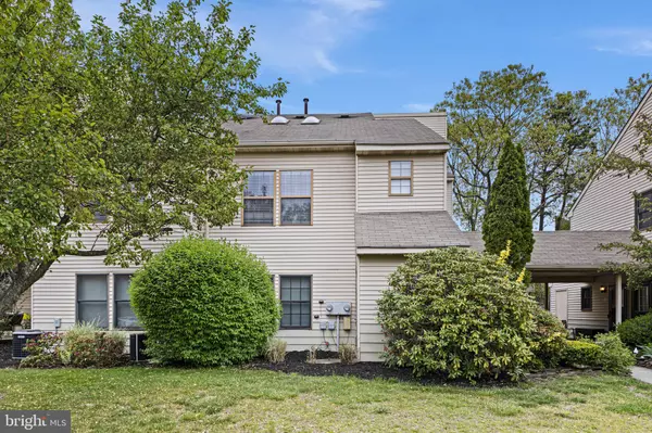 Jackson, NJ 08527,703 BLUEBELL DR