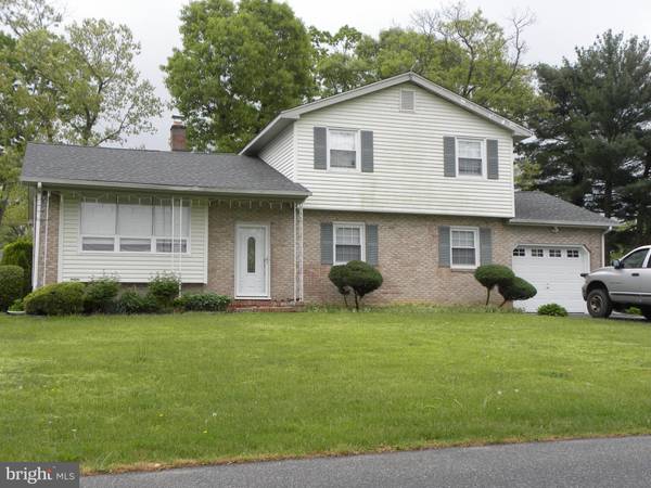 1691 JUNIOR DR, Vineland, NJ 08361