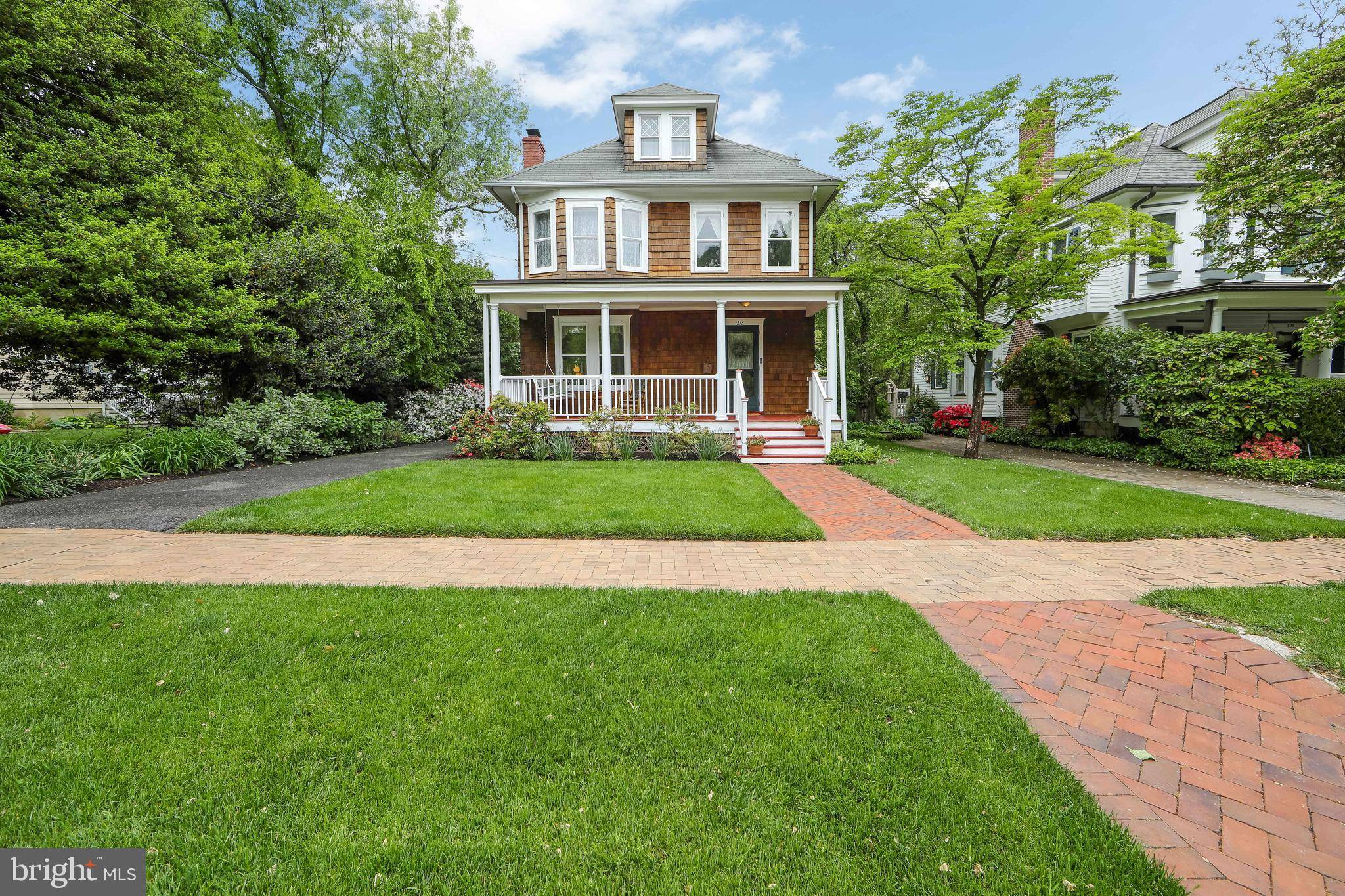 Haddonfield, NJ 08033,213 W EUCLID AVE