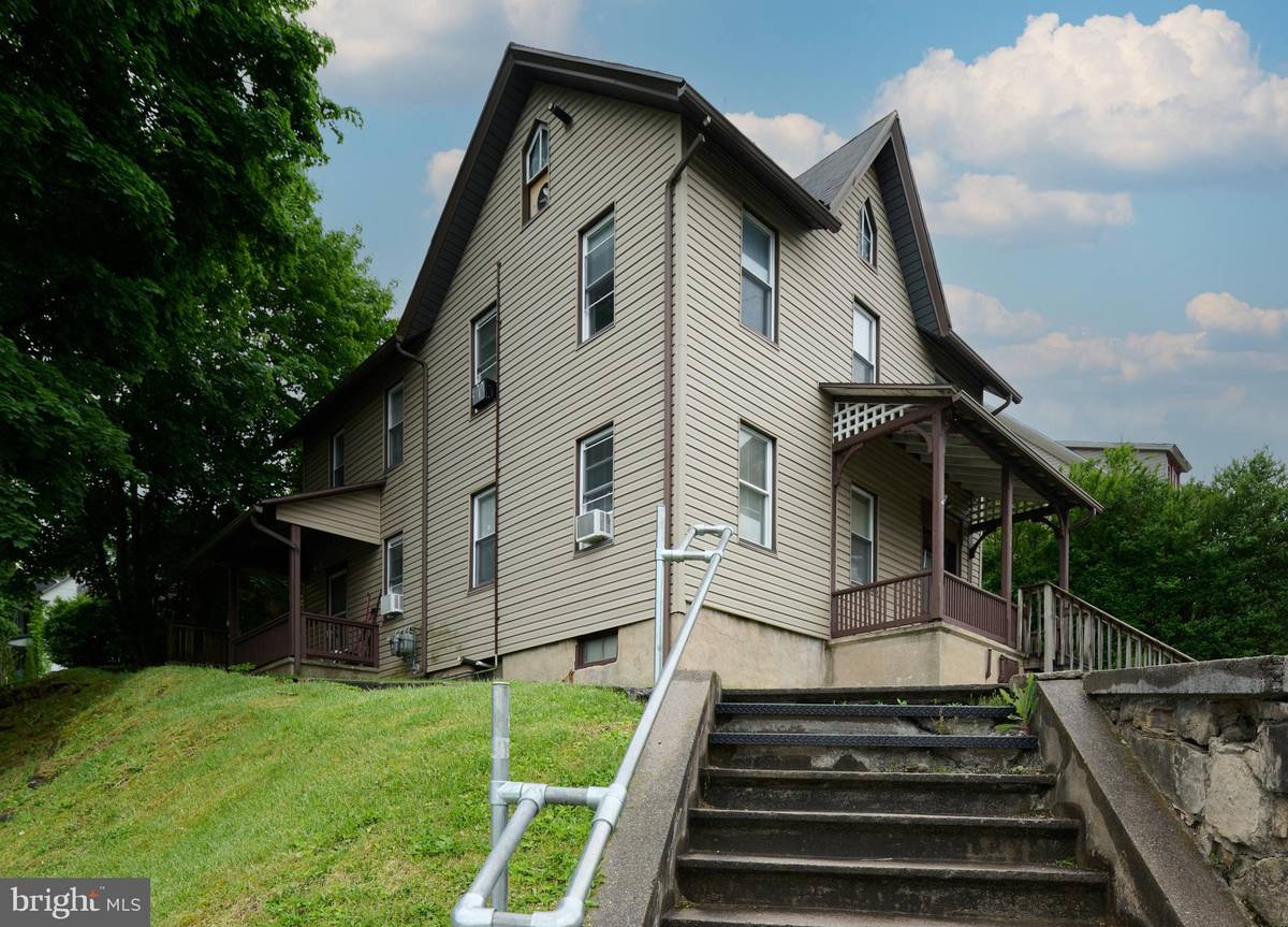 Bellefonte, PA 16823,504 WILLOWBANK ST