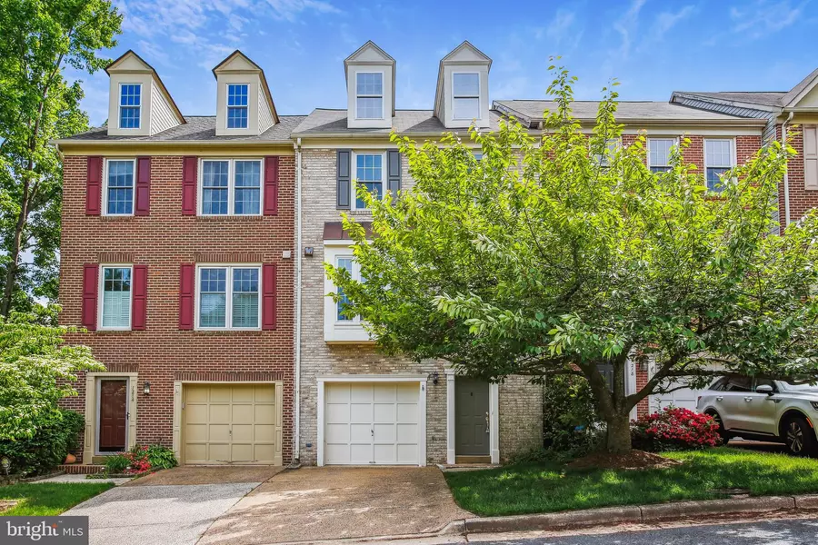 1216 QUAKER HILL DR, Alexandria, VA 22314