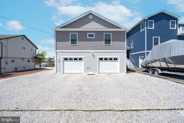 29 FLAX ISLE DR, Tuckerton, NJ 08087