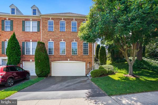 120 SUMMER WALK DR, Gaithersburg, MD 20878