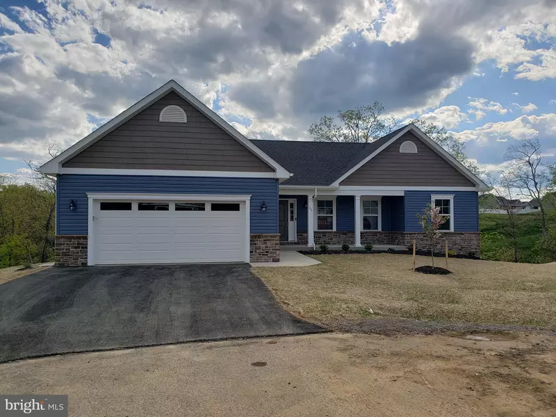 344 TRIFECTA TRL, Martinsburg, WV 25404