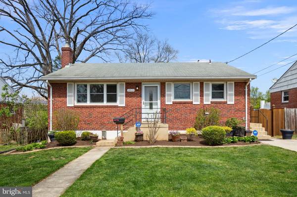 6413 TISDALE TER, Bethesda, MD 20817