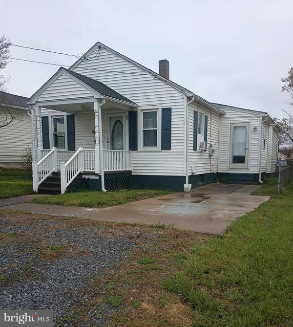 116 5TH AVE W, Ranson, WV 25438