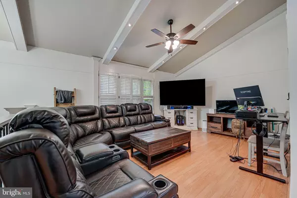 Fredericksburg, VA 22407,5709 STONE MEADOW DR