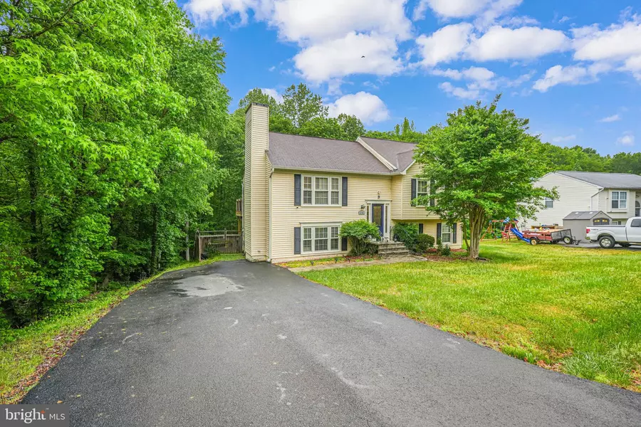 5709 STONE MEADOW DR, Fredericksburg, VA 22407