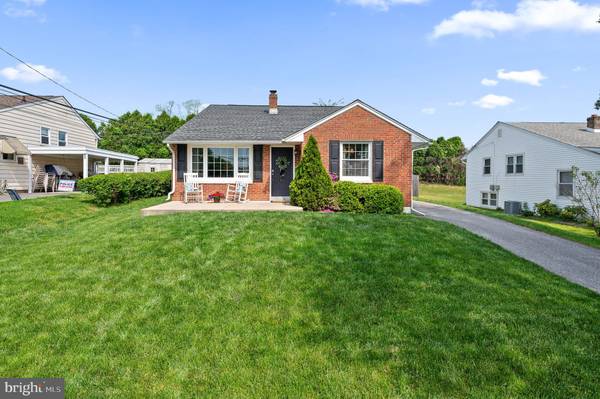 207 MARIANVILLE RD, Aston, PA 19014