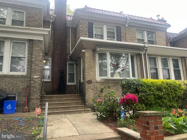 6136 N 11TH ST, Philadelphia, PA 19141