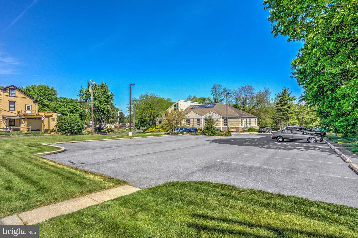 Lancaster, PA 17603,2301 COLUMBIA AVE