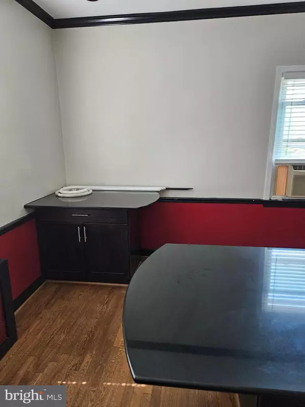 Arlington, VA 22205,5852 WASHINGTON BLVD