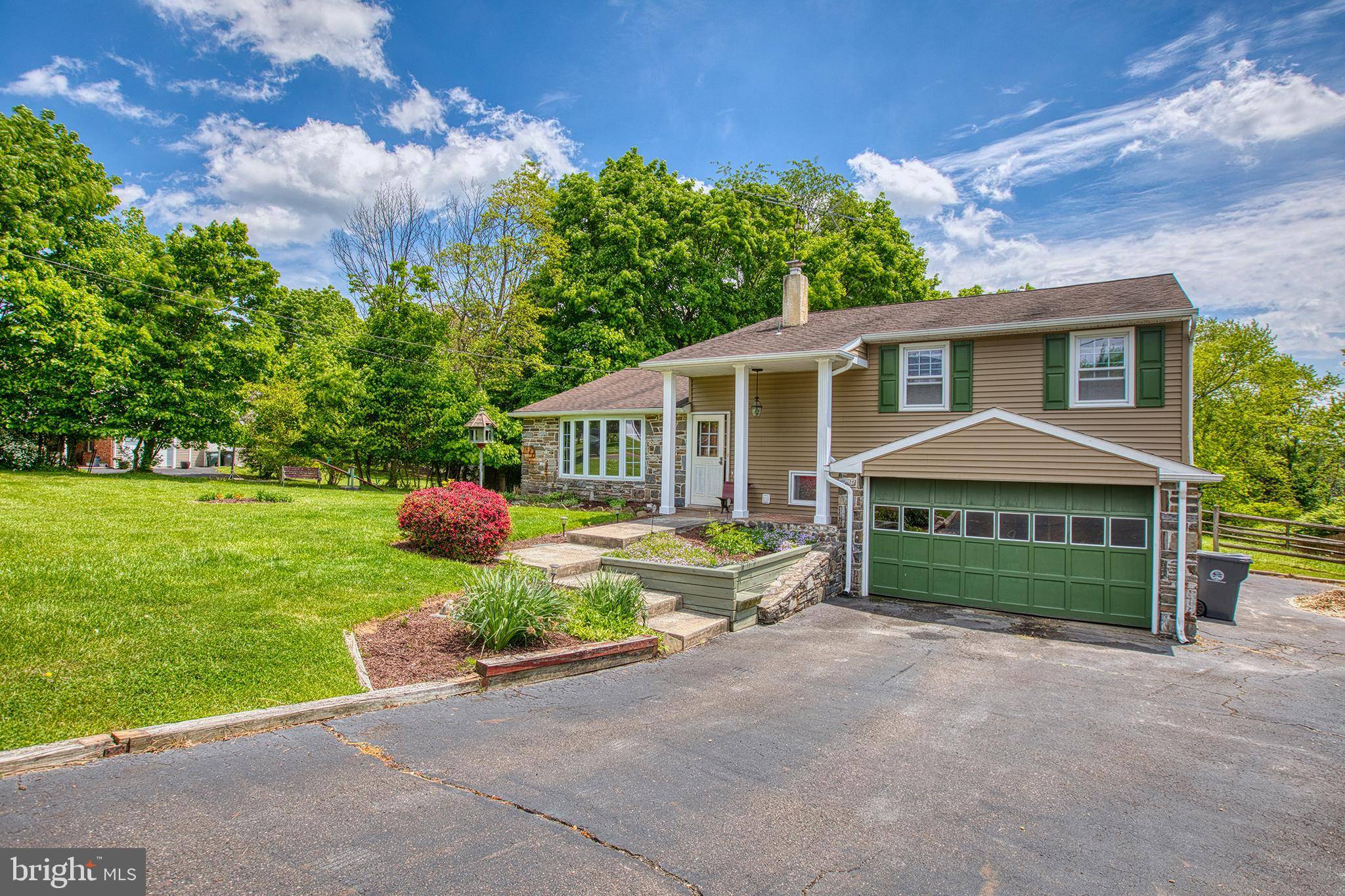 Richboro, PA 18954,244 TWINING FORD RD