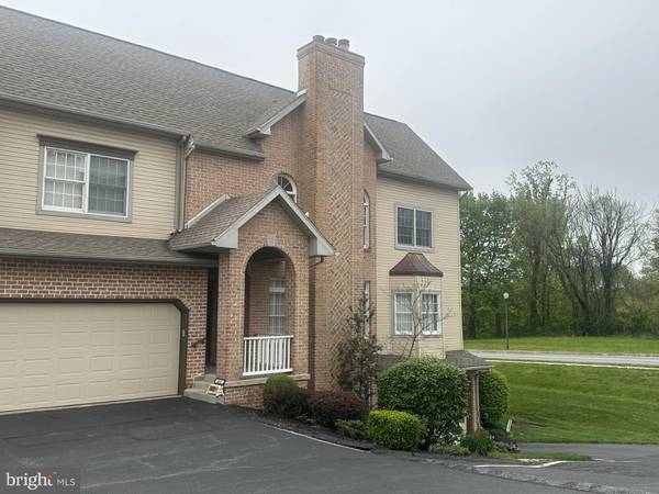 4537 DEER PATH RD, Harrisburg, PA 17110