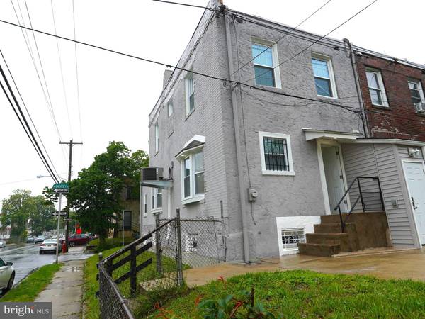 Philadelphia, PA 19142,2561 S DEWEY ST