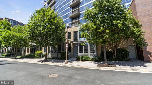 1536 N SCOTT ST, Arlington, VA 22209