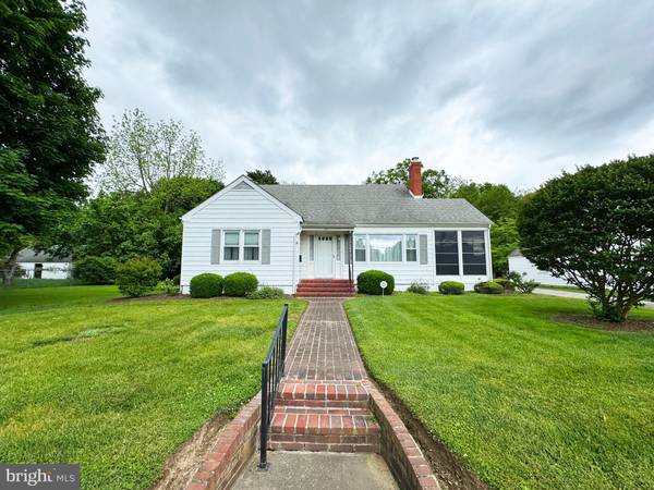 521 LAKEWOOD PL, Dover, DE 19904