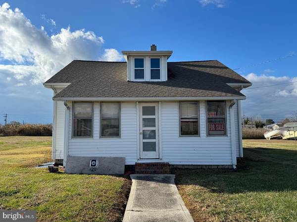 406 CHARLOTTE AVE, Crisfield, MD 21817