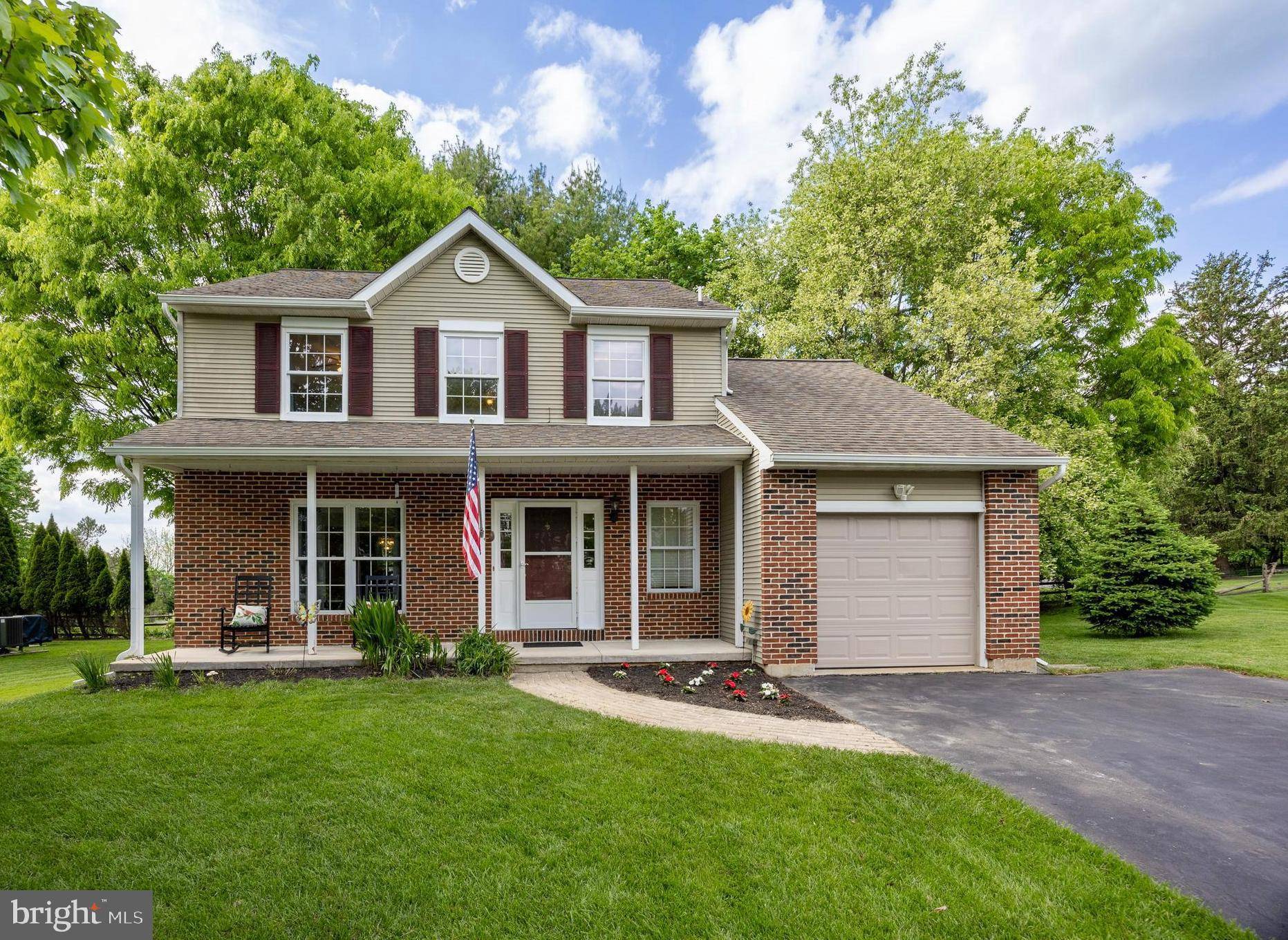 303 MISTY AUTUMN DR, Exton, PA 19341