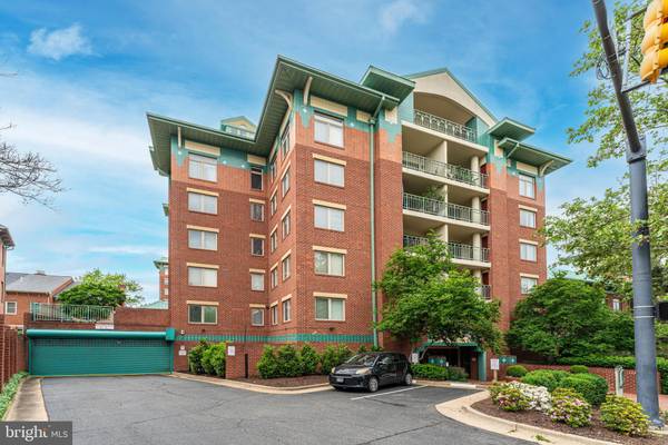 610 N WEST ST #407, Alexandria, VA 22314