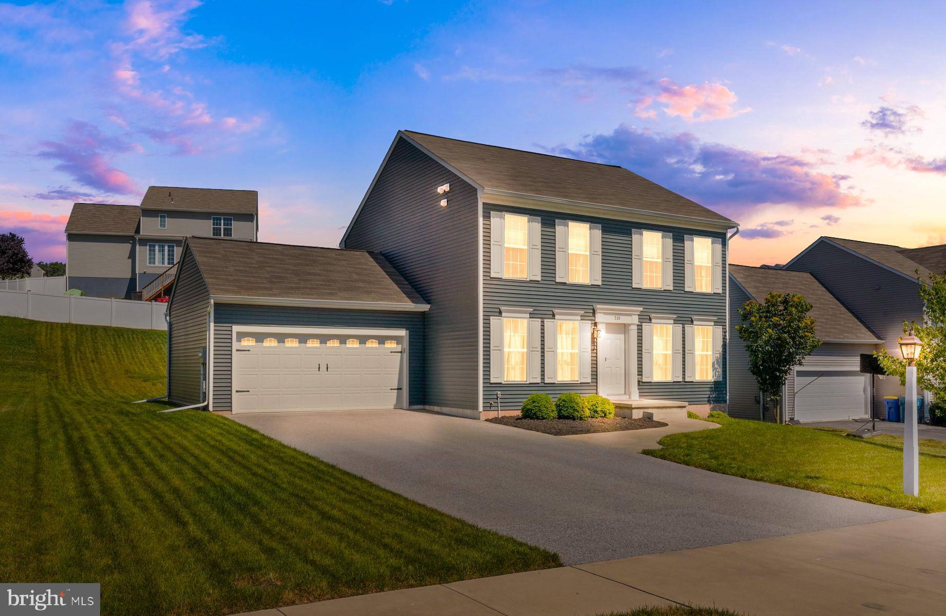 240 LARK DR, York Haven, PA 17370
