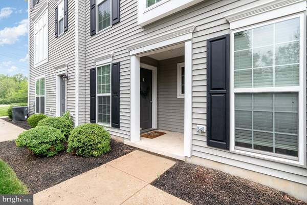 Mechanicsburg, PA 17055,3037 MERIDIAN CMNS #D