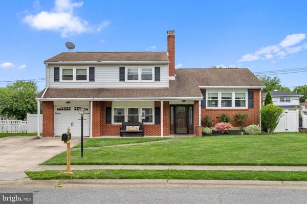 2606 DRAYTON DR, Wilmington, DE 19808