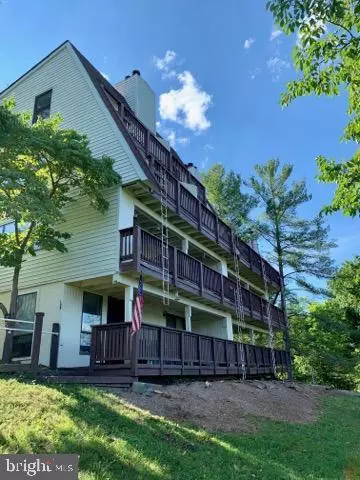 388-28A THE HILL #L28, Basye, VA 22810