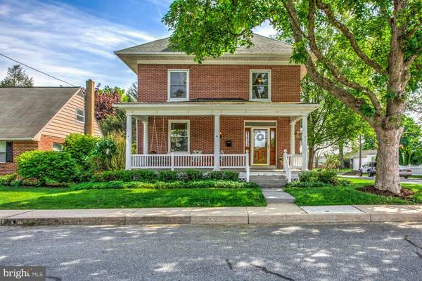 5911 PINE ST, East Petersburg, PA 17520