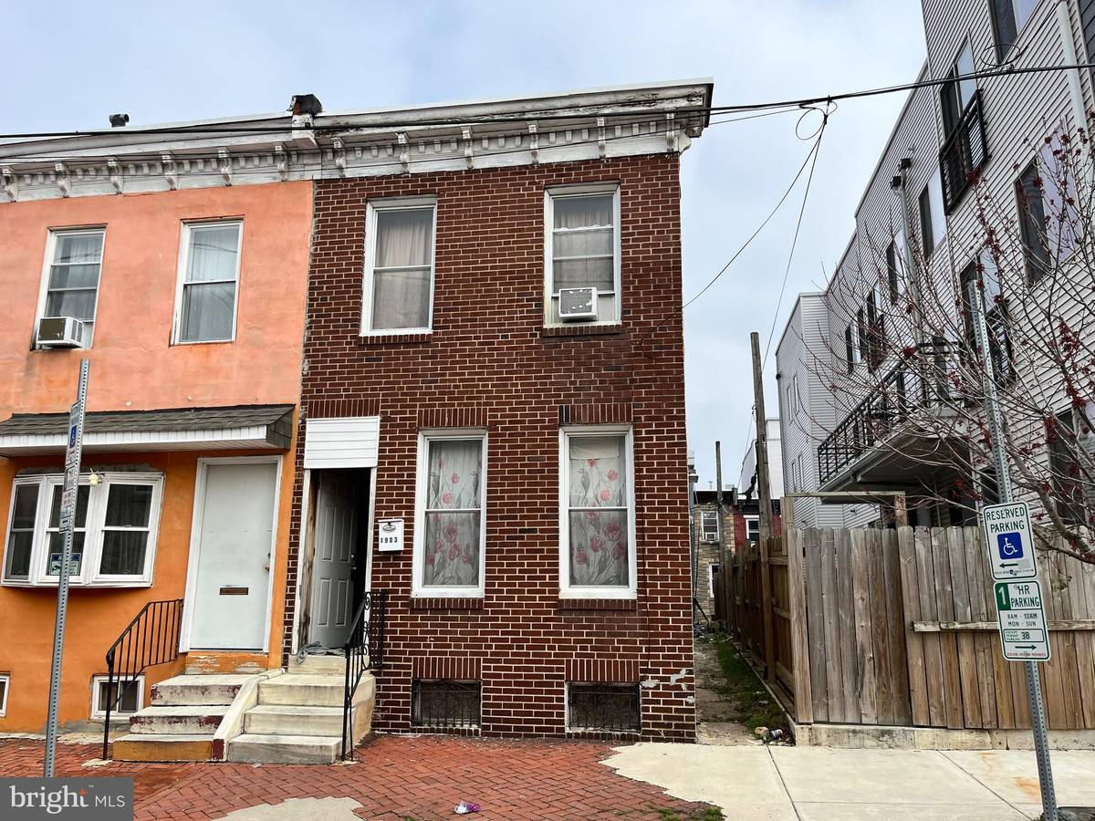 Philadelphia, PA 19122,1903 N LAWRENCE ST