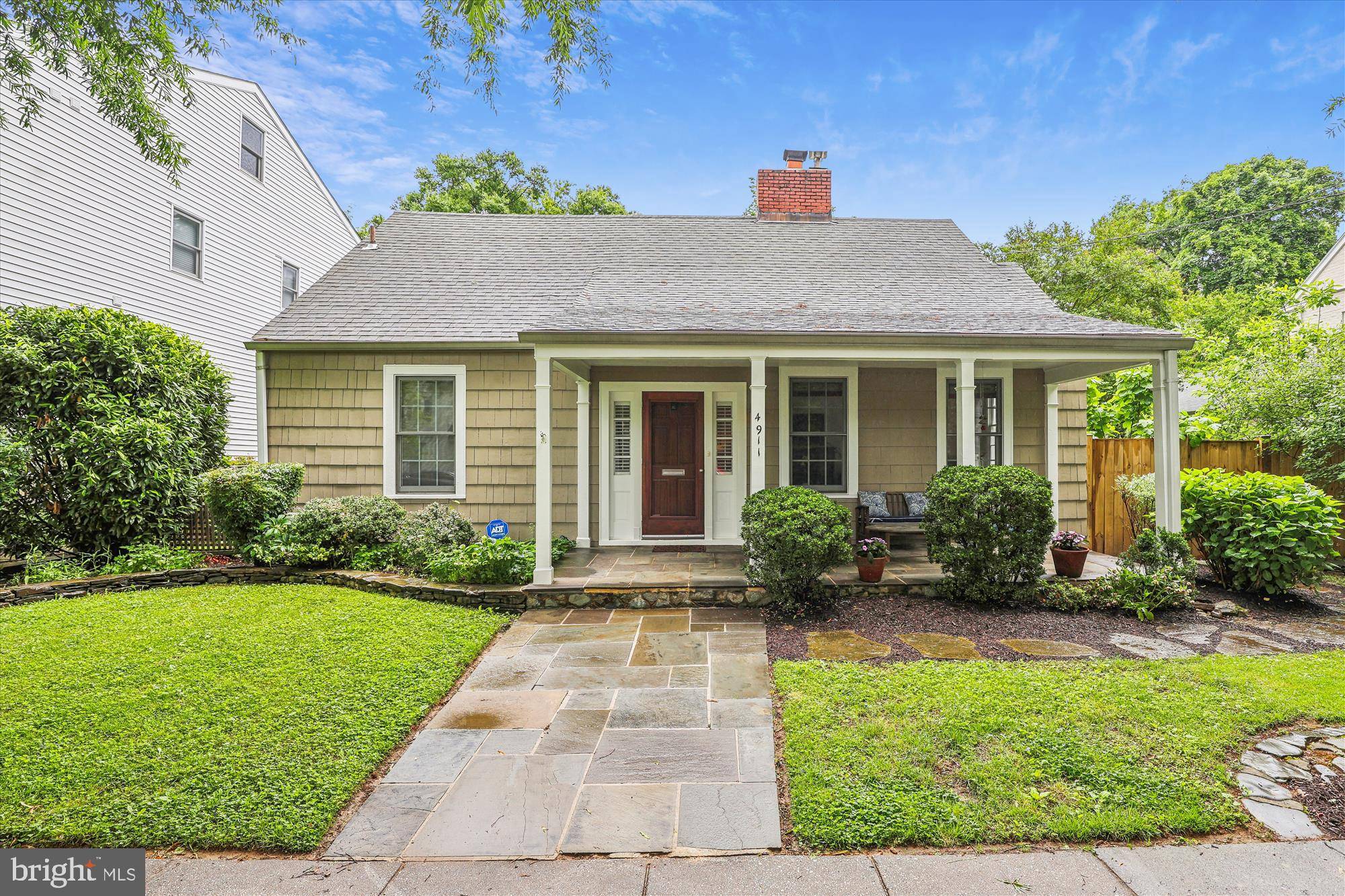 4911 46TH ST NW, Washington, DC 20016