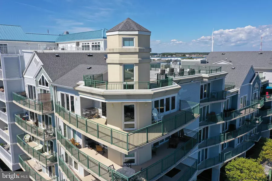 1 DOCK ST #402, Crisfield, MD 21817