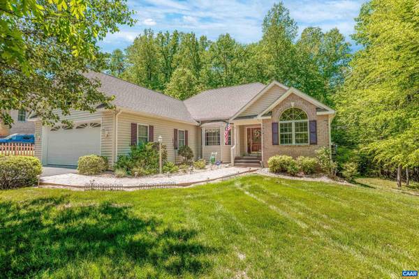 8 LOCKS RD, Palmyra, VA 22963