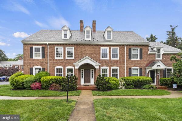 3611 S TAYLOR ST #A1, Arlington, VA 22206