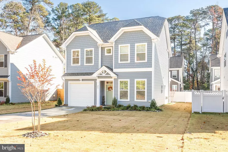 203 POWHATAN, Williamsburg, VA 23185