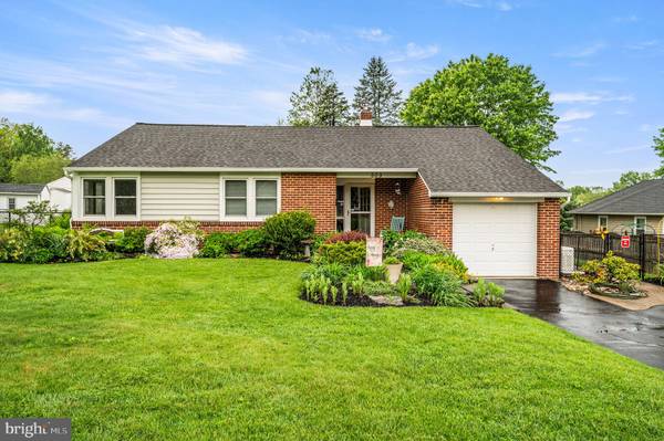 509 E HEATHER RD, Oreland, PA 19075