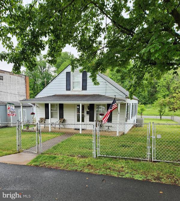 112 GRASTY ST, Orange, VA 22960