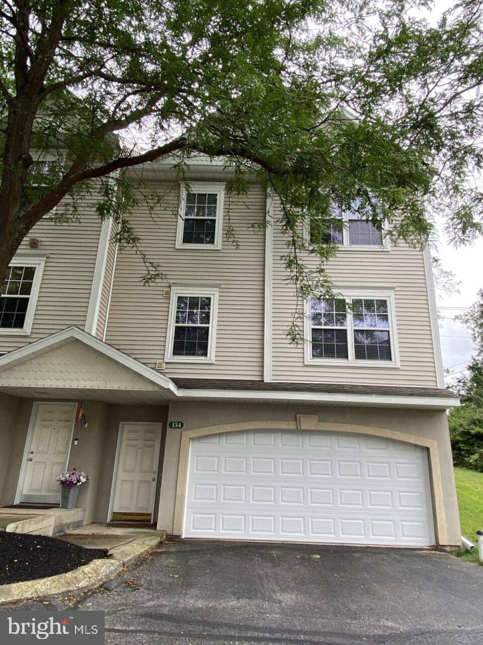 134 KENLEY CT, State College, PA 16803