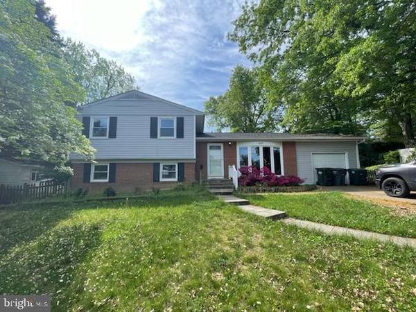 6107 SQUIRE LN, Alexandria, VA 22310