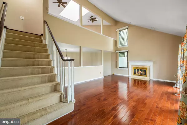 Ocean, NJ 07712,46 COTSWOLD CIR