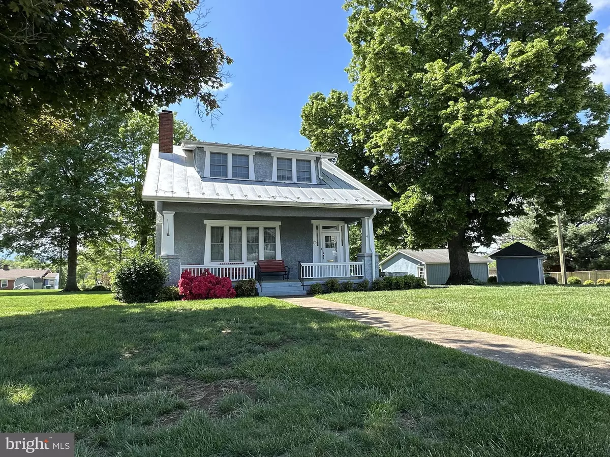 Luray, VA 22835,4 BARTLETT AVE